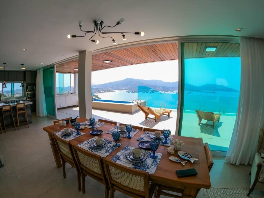 Casa Farol Do Atalaia Holiday home Arraial do Cabo